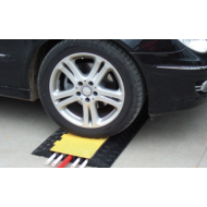 Limitator de viteza cu trecere pentru cabluri, 5 canale, 90 x 50 x 5,5cm Limitator de viteza cu trecere pentru cabluri, 5 canale, 90 x 50 x 5,5cm