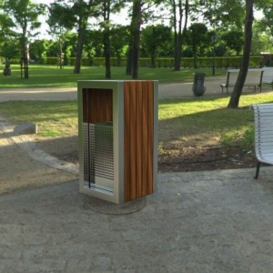 KUOKIO C, Cos scrumiera cu design modern, din metal si lemn, 30x30x70cm KUOKIO C, Cos scrumiera cu design modern, din metal si lemn, 30x30x70cm