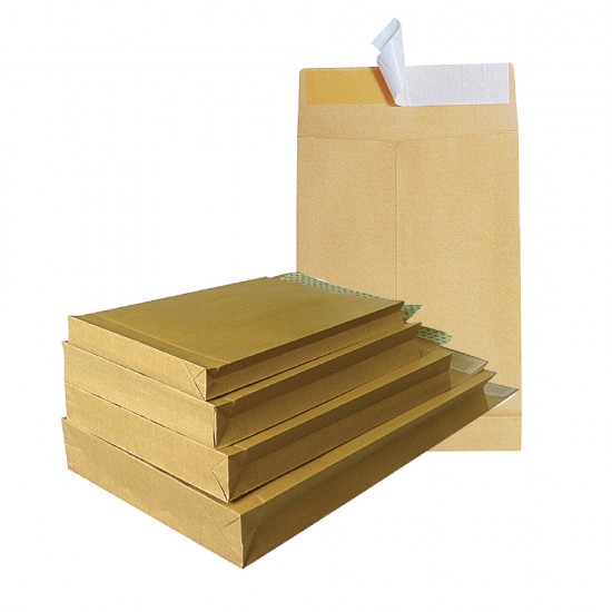 Plic cu burduf, C4, 229 x 324 x 40 mm, kraft, banda silicon, 130 g/mp, 100 bucati/cutie Plic cu burduf, C4, 229 x 324 x 40 mm, kraft, banda silicon, 130 g/mp, 100 bucati/cutie