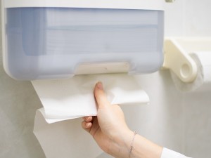 Descoperă dispenserele și dozatoarele profesionale pentru dotarea igienică a spațiilor de birou