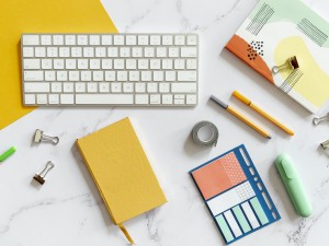 Alege cele mai creative accesorii de birotică pentru biroul tău!