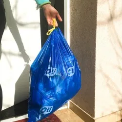 Saci Oti FORTE cu snur, 35L, albastru, 15 buc./rola Saci Oti FORTE cu snur, 35L, albastru, 15 buc./rola